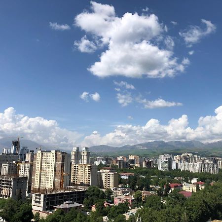 Dushanbe City View Apartment מראה חיצוני תמונה